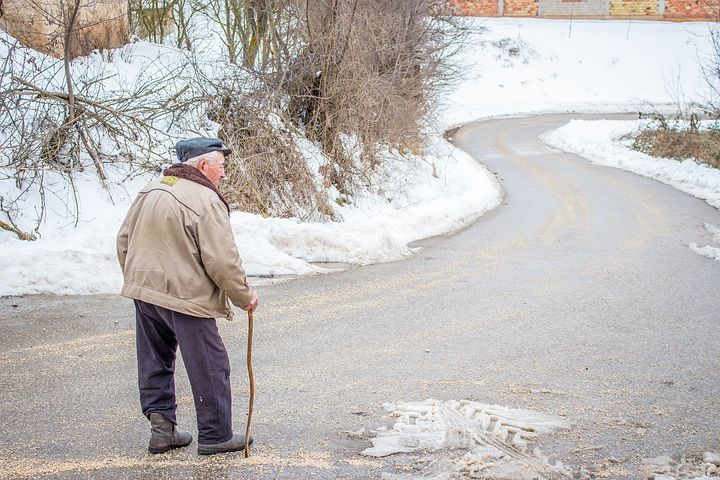 Hinlauftendenz bei älteren Menschen